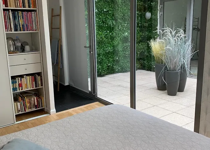 Dans Maison D'architecte * Suresnes